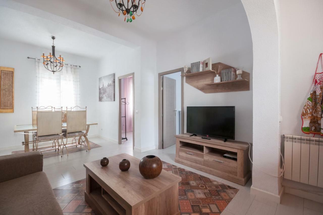 מדריד Apartamento 6 Mirasierras מראה חיצוני תמונה